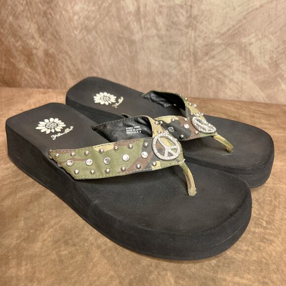 Yellow Box Festival-P Platform Sandals Camo Strap Rhinestone Peace Sign Studded - Picture 1 of 12
